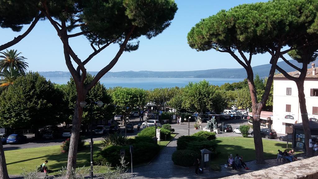 Relax In Piazzetta Casa E Appartamento Per Vacanze Trevignano Romano Room photo
