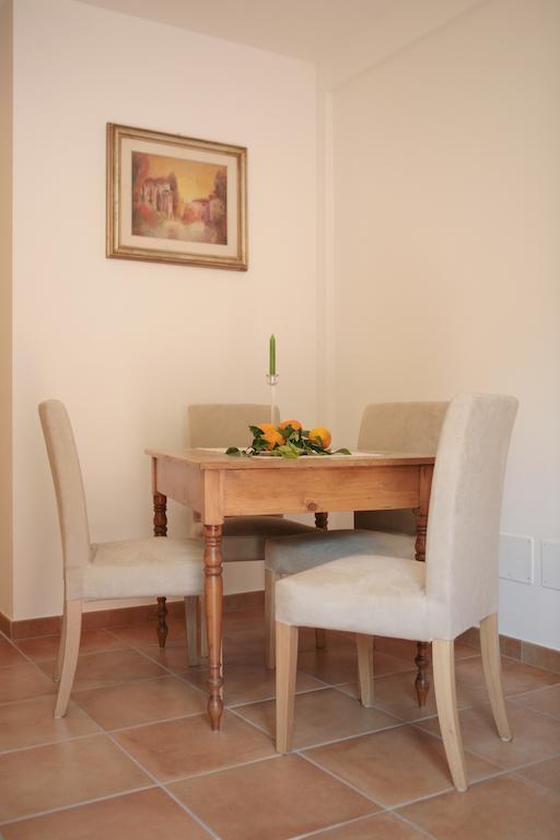 Relax In Piazzetta Casa E Appartamento Per Vacanze Trevignano Romano Room photo
