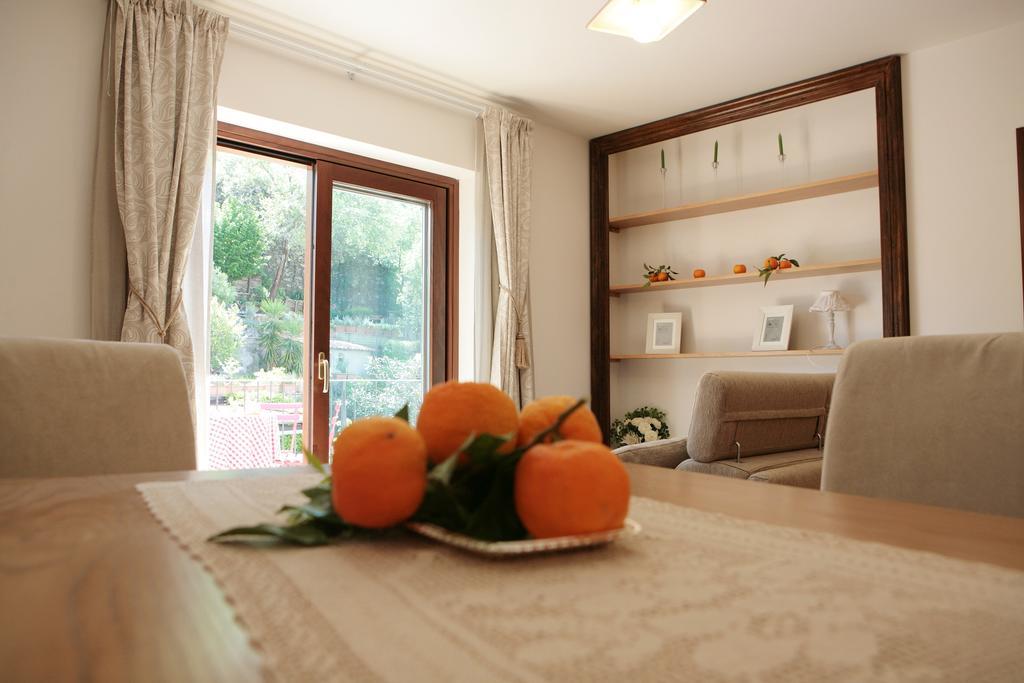 Relax In Piazzetta Casa E Appartamento Per Vacanze Trevignano Romano Room photo