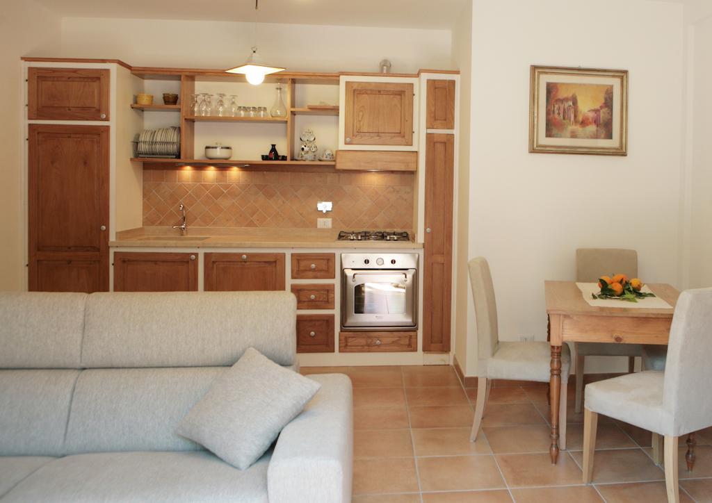 Relax In Piazzetta Casa E Appartamento Per Vacanze Trevignano Romano Room photo